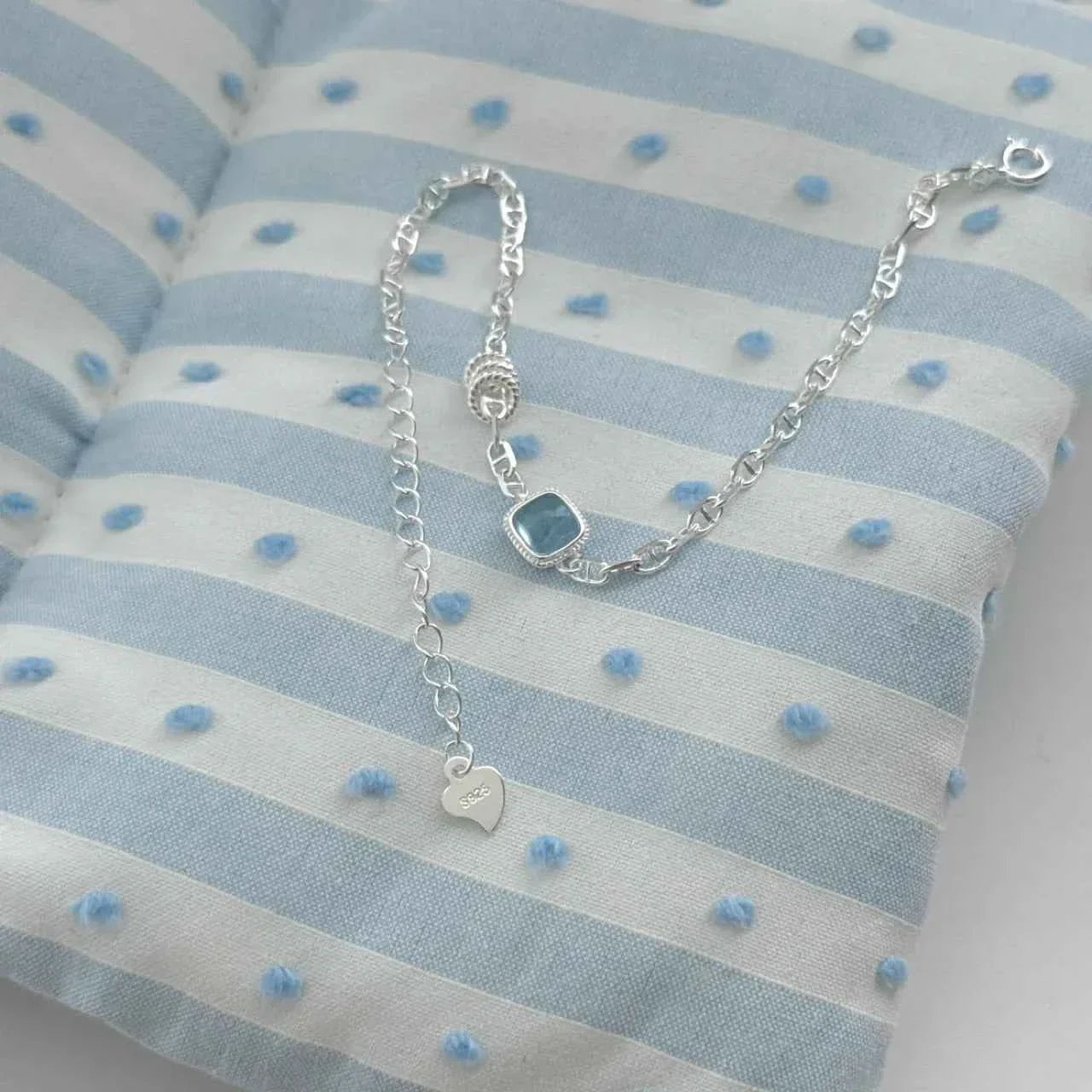 "Aqua Cube Piggy" 925 Sterling Silver Aquamarine & Pig-Nose Chain Bracelet – Minimalist Ocean Chic - Image 7