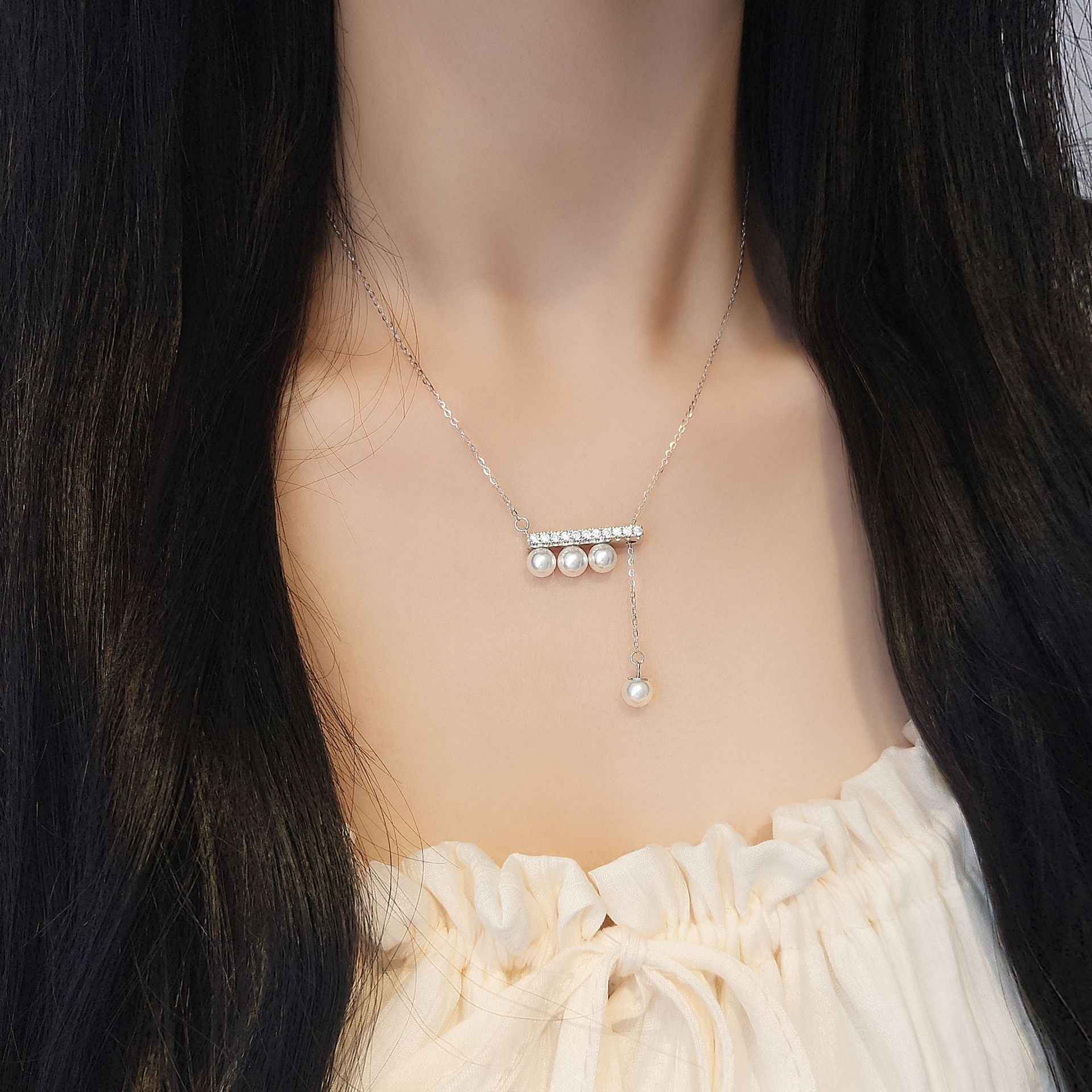 “Aurelia Line” S925 Sterling Silver Pearl Bar Adjustable Necklace - Image 2
