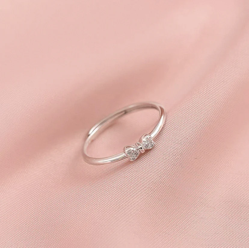 "Chic Bow" 925 Sterling Silver Diamond Accent Ring - Minimalist and Unique