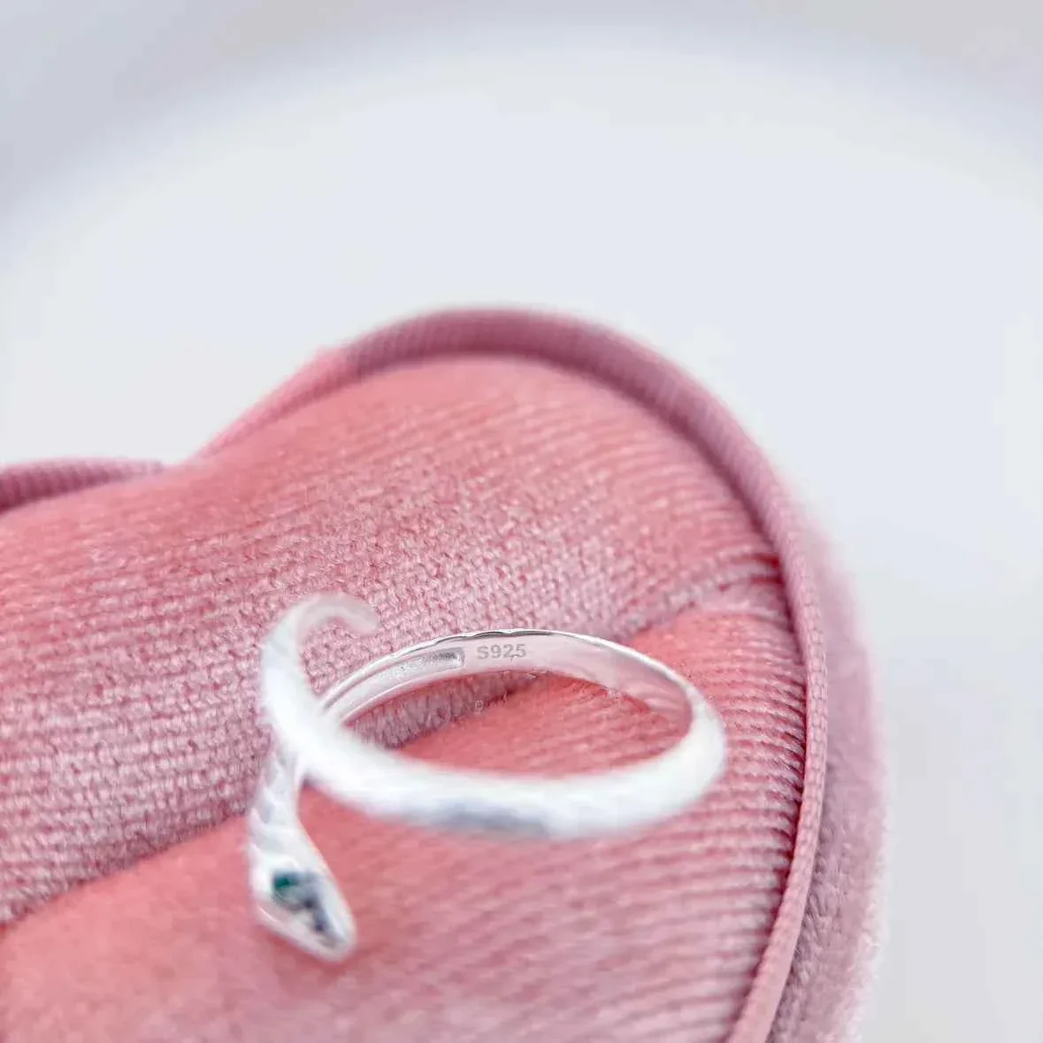 "Enchanting Snake" 925 Sterling Silver Ring - Unique, Bold, and Stylish - Image 6