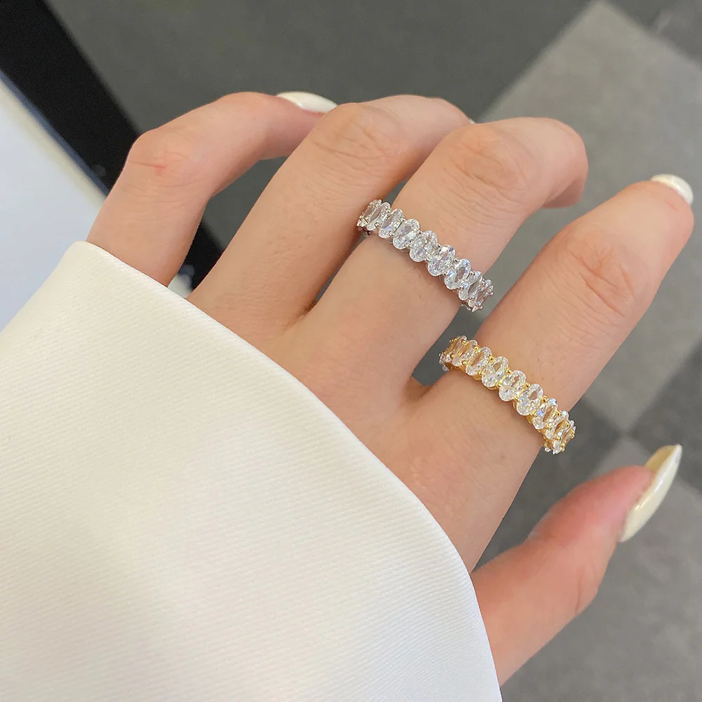 Eternal Glow – S925 Silver & Gold Oval Lace Ring with CZ Accent - Image 4