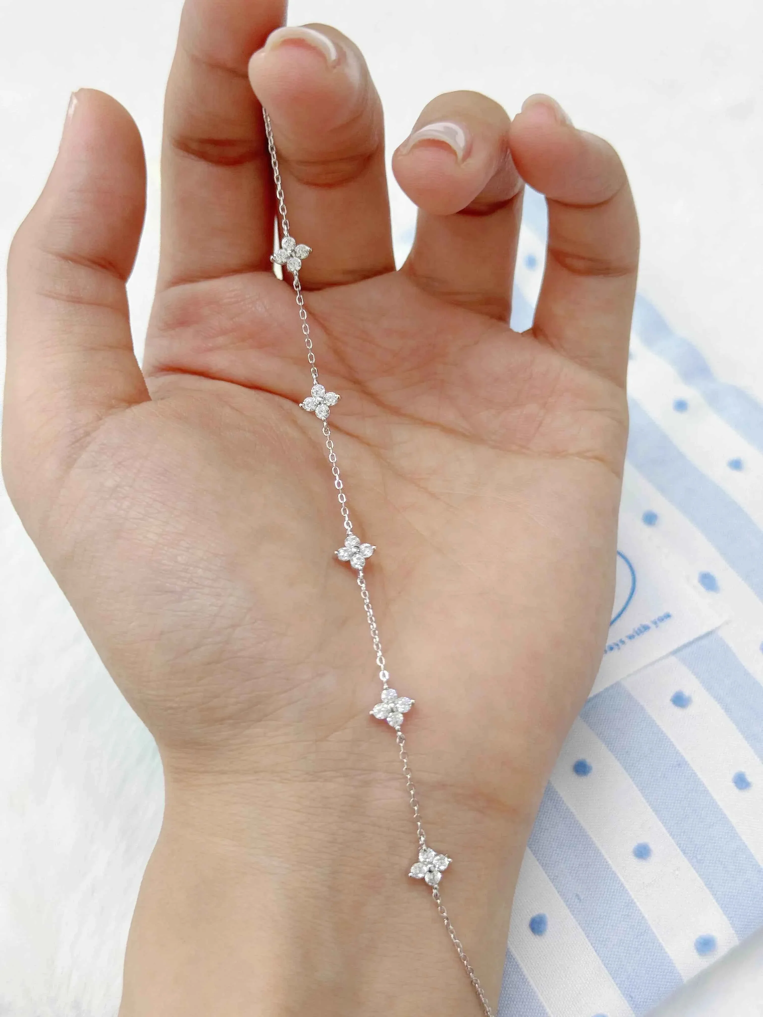 "Four-Leaf Clover Tale" 925 Sterling Silver Charm Bracelet with Zircon – Luck in Every Link - Image 4