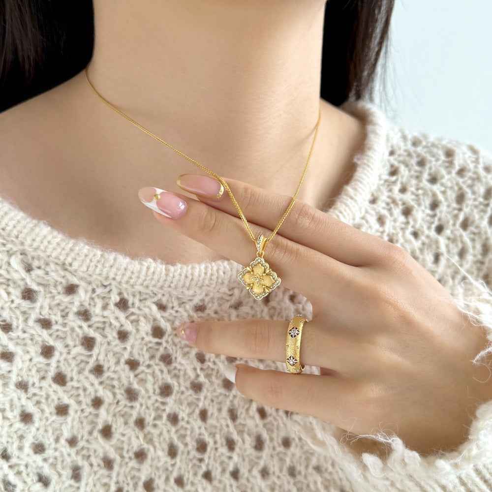 "Gilded Bloom" 925 Sterling Silver Filigree Clover Necklace & Ring Set - Image 2