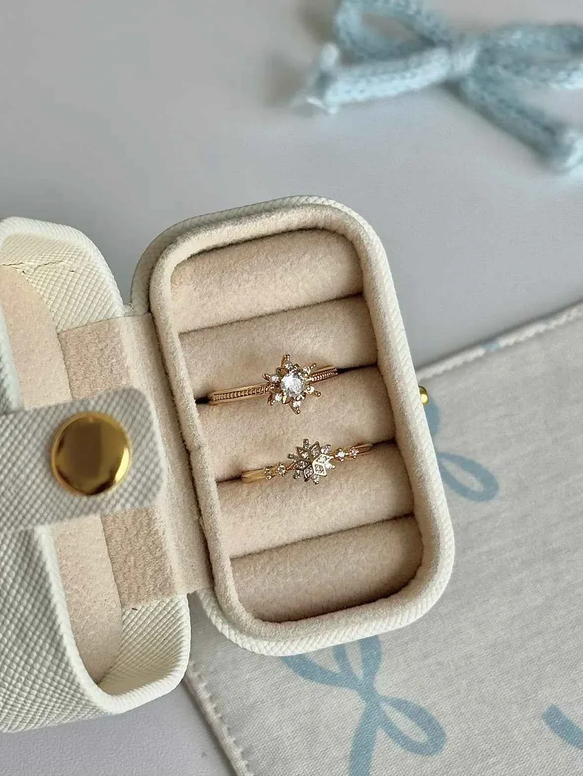 "Gilded Snowflake" 925 Sterling Silver Gold-Plated Ring with Artificial Gems - Dreamy, Luxurious, and Elegant (A Pair) - Image 6