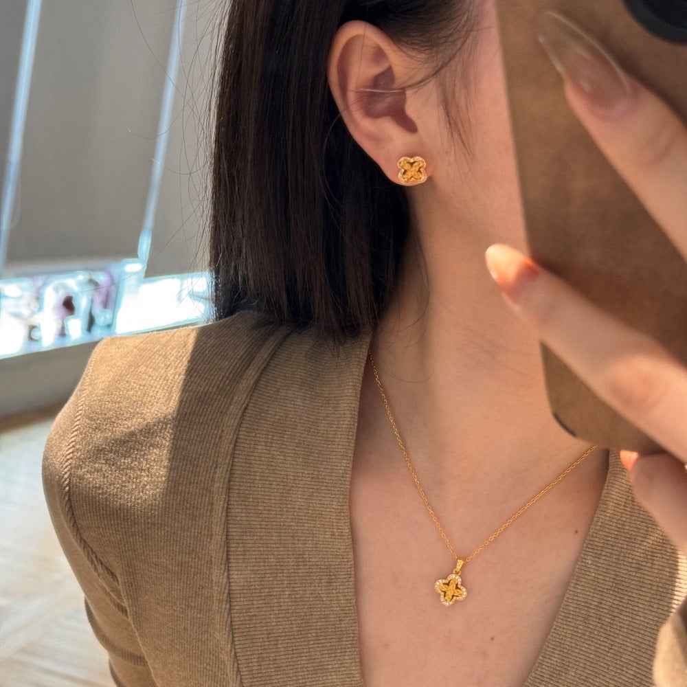 “Golden Clover Grace” 925 Sterling Silver Four-Leaf Clover Necklace & Stud Earrings Set - Image 2