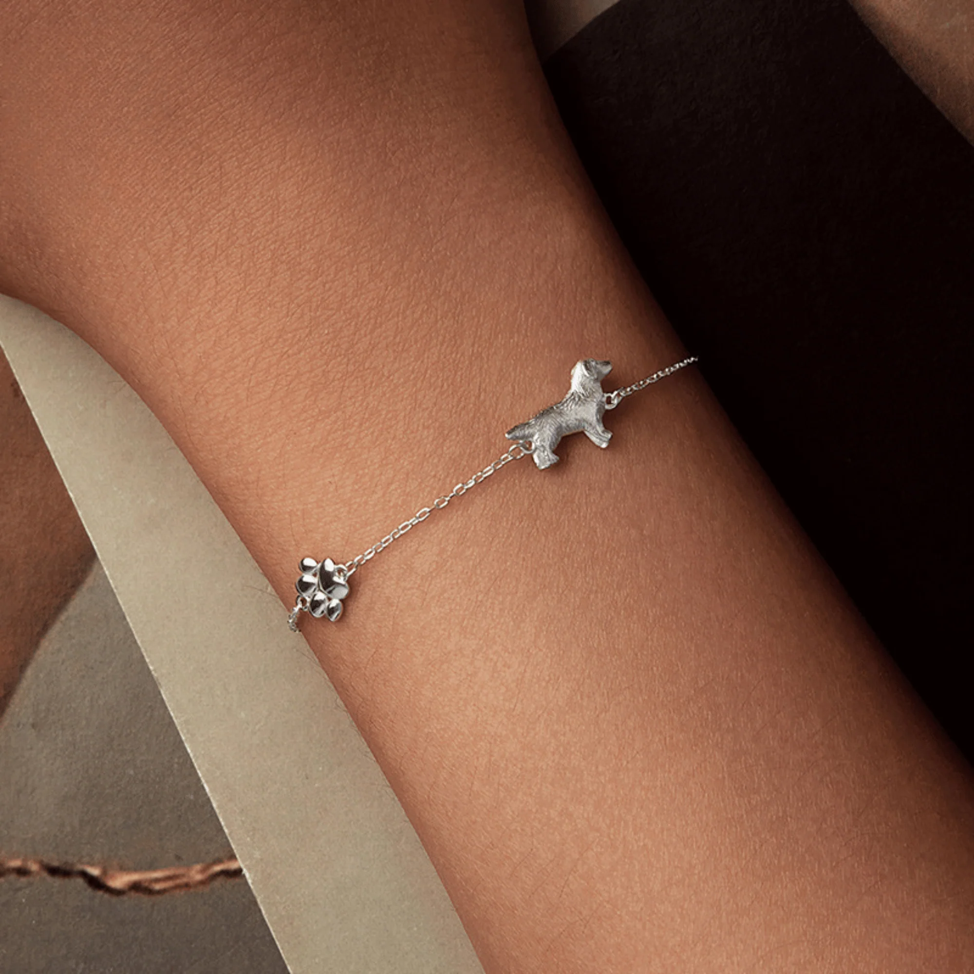 "Golden Retriever Love" 925 Sterling Silver Bracelet - Image 2