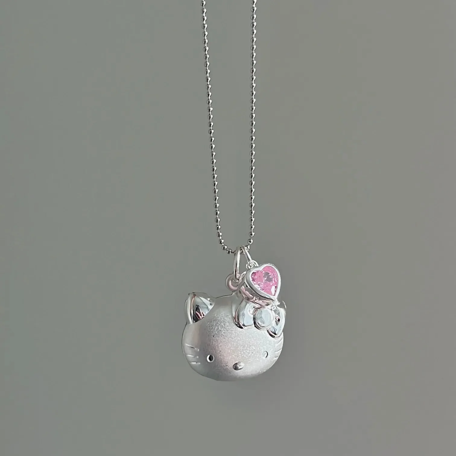 "Hello Kitty Love" 925 Sterling Silver Charm Necklace – Sweet-Cool & Insta-Ready