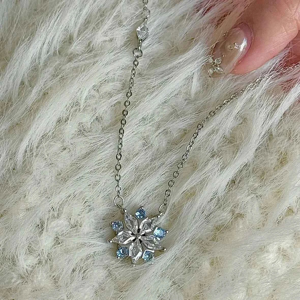 "Ice Blossom" Ice Blue Snowflake Necklace – Unique Design for Your Bestie - Image 2
