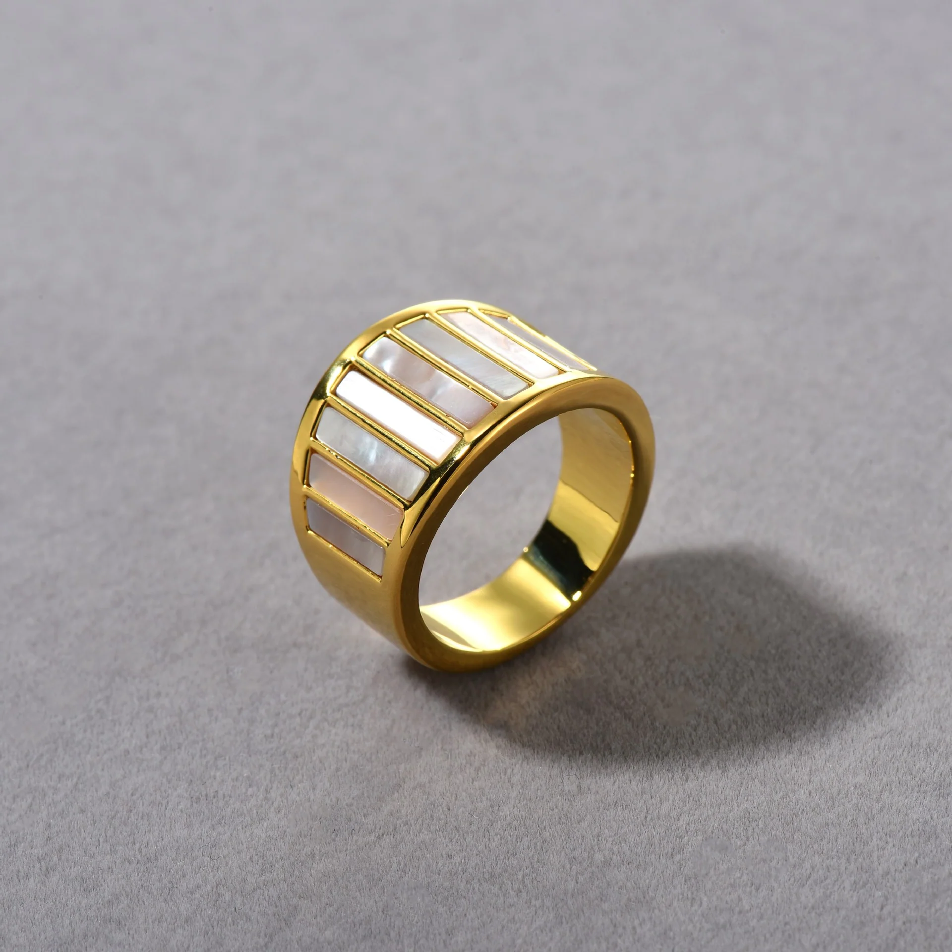 Ivory Column Mother-of-Pearl 18K Gold-Plated Brass Ring - Image 4