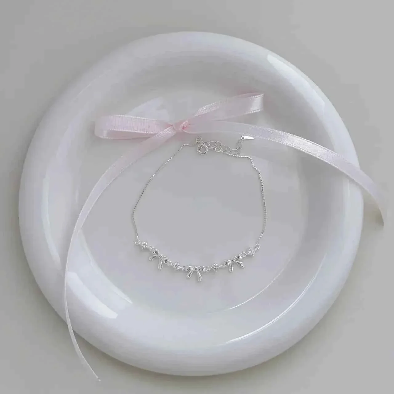 "Korean Bow" 925 Sterling Silver Bow Bracelet with Zircon – Sweet & Shimmering - Image 7
