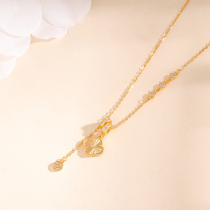 “Lucky Radiance” S925 Sterling Silver Asymmetrical Clover Necklace - Image 4