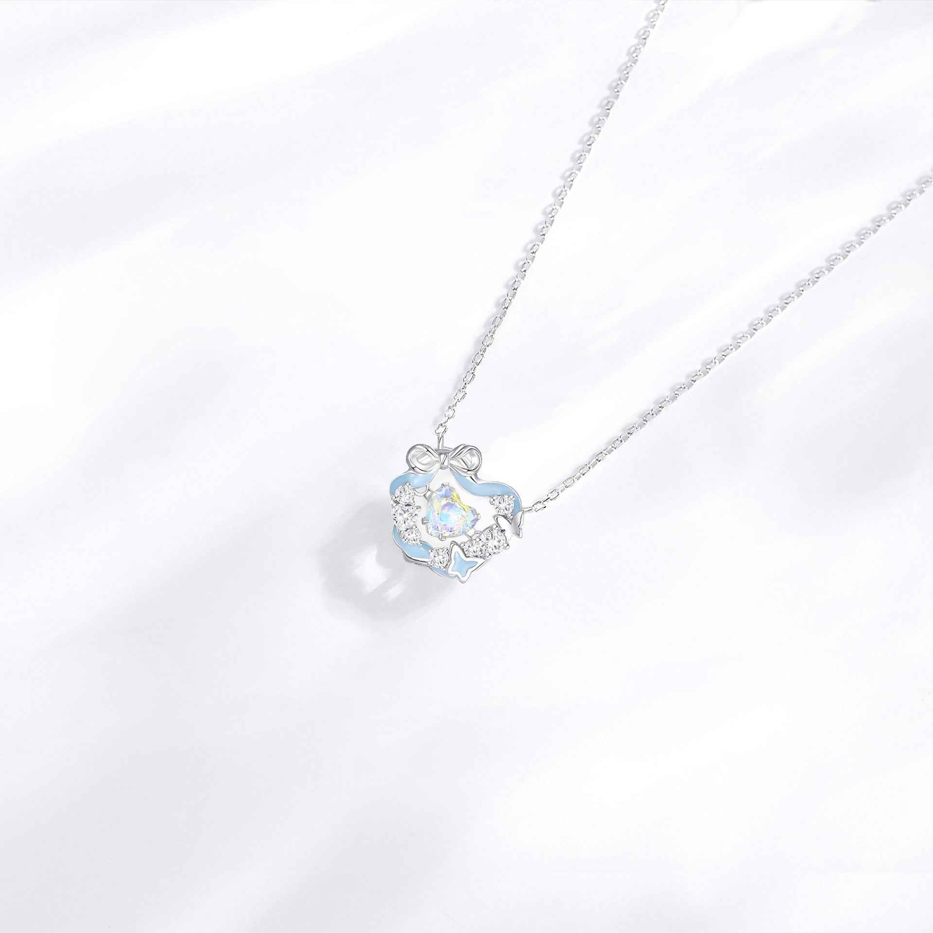 “Luna Pulse” 925 Sterling Silver Glow Heart Wreath Necklace - Image 3