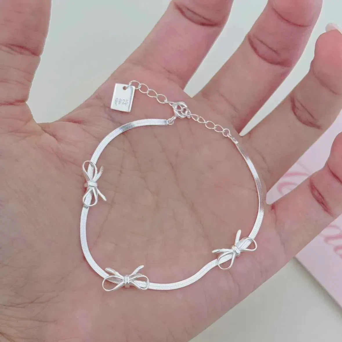 "Mini Butterfly" 925 Sterling Silver Snake-Chain Bracelet – Delicate & Graceful - Image 2