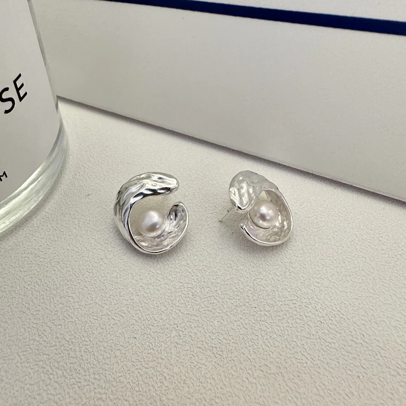"Pearl Muse" 925 Sterling Silver Textured Pearl Earrings - Image 3