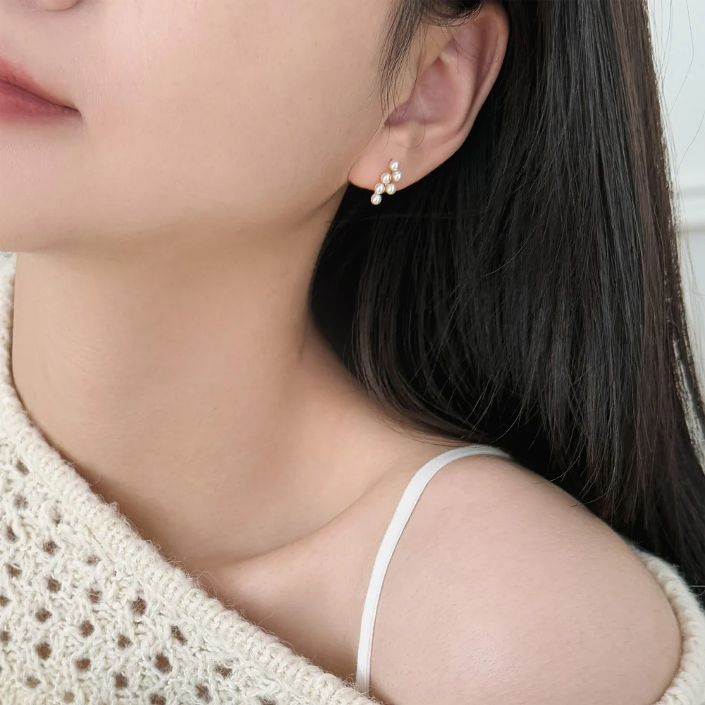 “Pearl Vine” 925 Sterling Silver Grape Pearl Stud Earrings - Image 2
