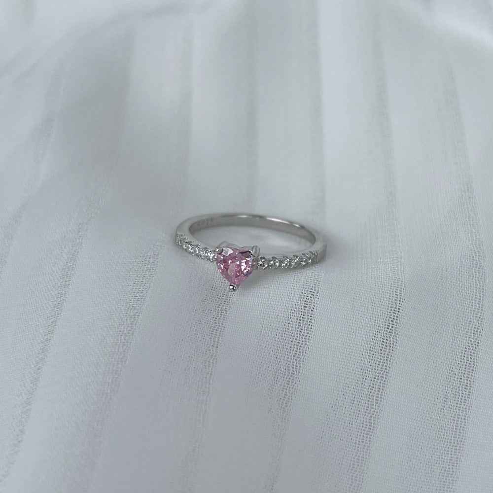 “Petite Heart Gleam” 925 Sterling Silver Pink Solitaire Ring - Image 3