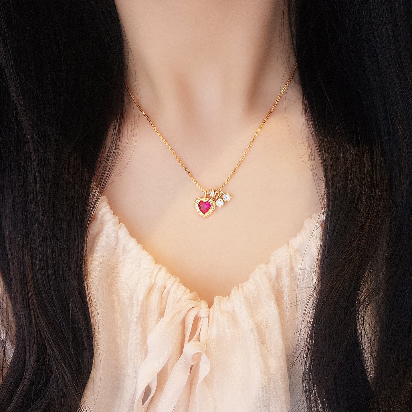 “Rouge Héritage” S925 Sterling Silver Vintage Red Heart Necklace - Image 2