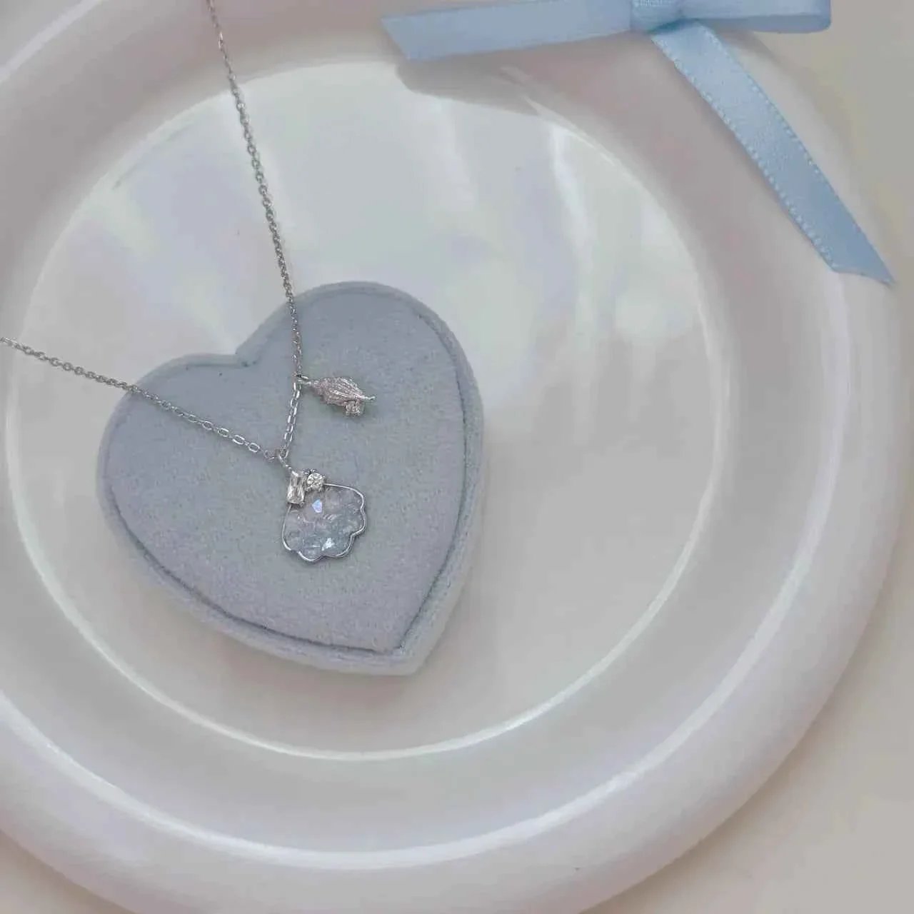 "Shattered Ice Elegance" 925 Sterling Silver Shell Necklace with Crystal - Cool, Chic, and Timeless - Image 4