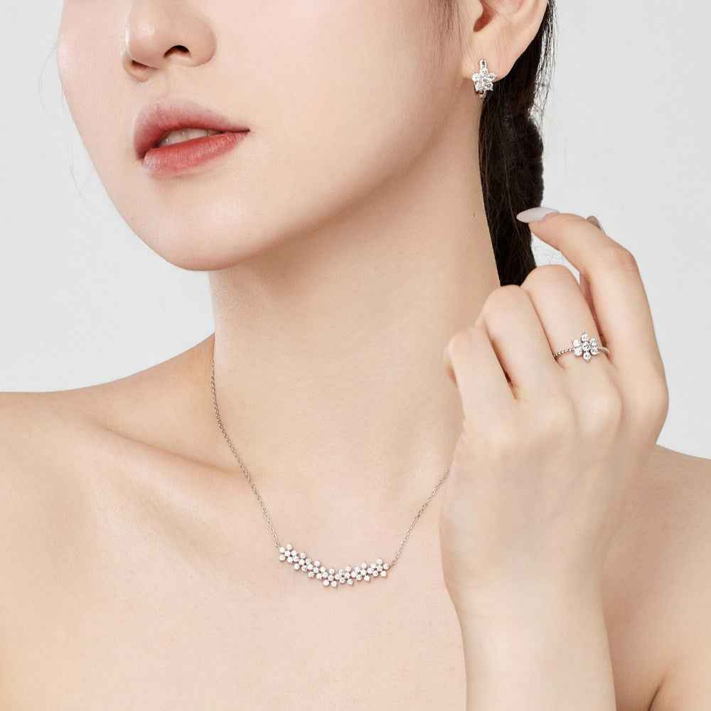 “Snowfall Radiance” S925 Sterling Silver Snowflake Jewelry Set - Image 5