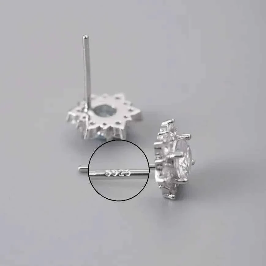 "Sparkling Snowflake" 925 Sterling Silver Stud Earrings - Dazzling and Elegant - Image 4