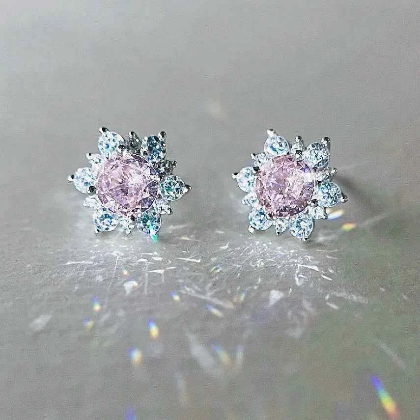 "Sparkling Snowflake" 925 Sterling Silver Stud Earrings - Dazzling and Elegant - Image 9