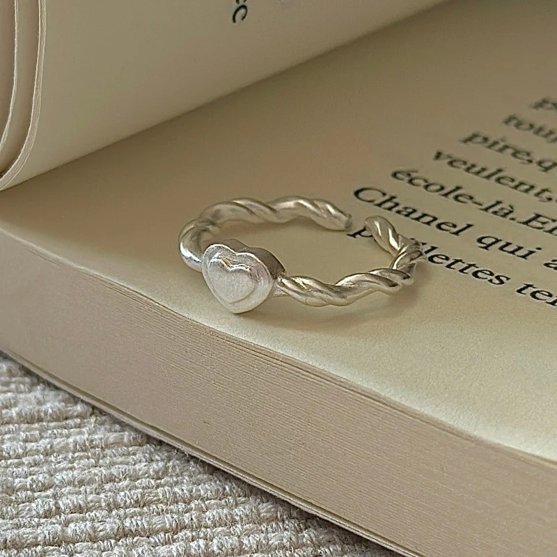 “Tender Heart” 925 Sterling Silver Open Heart Rope Ring