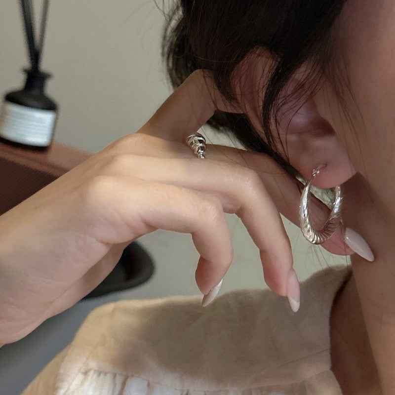 Twist Horn 925 Sterling Silver Hoop Earrings - Image 3