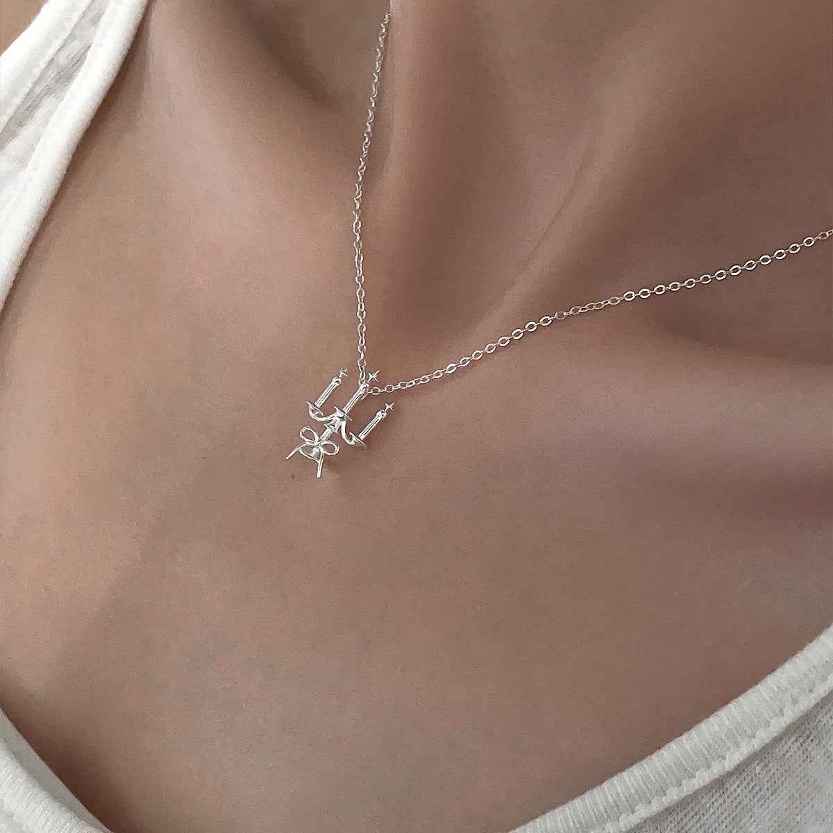 "Vintage Candlelight Bow" 925 Sterling Silver Pendant Necklace - Image 3
